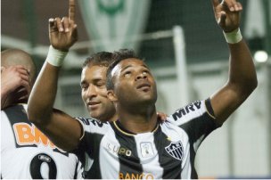 Atlético-MG 5 x 0 Náutico – Timbu ganha “corrida” e chega primeiro na Série B!