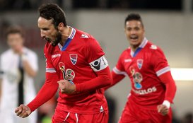 PORTUGUÊS: Gil Vicente vence o Vitória de Guimarães e segue caça aos líderes