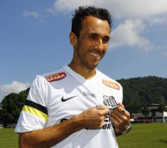 Recuperado, atacante deve voltar ao Santos contra o Vasco no Maracanã