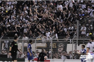 Ponte faz ‘superpromoção’ contra Vitória e prepara caldeirão para domingo