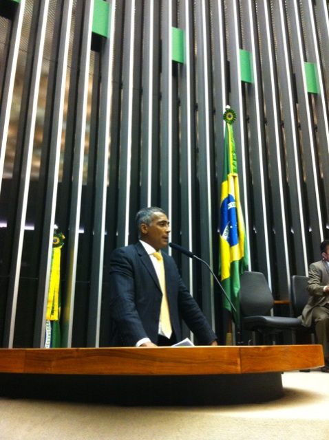 Copa 2014: Governo trabalha para impedir CPI das Federações