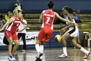 Basquete: Feminino do XV perde pelo Campeonato Paulista