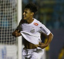 Por “mixaria”, Tottenham tenta contratação de Meninos da Vila