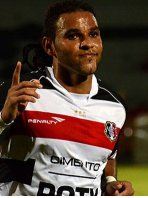 Série C: Sem espaço, artilheiro pode deixar o Santa Cruz