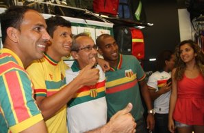 Série C: Após acesso, jogadores do Sampaio são assediados em São Luís