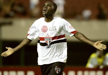 Destaque do Goiás revela desejo de defender o São Paulo