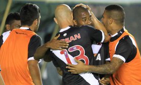 Vasco x Santos – Maracanã vai estar pintado de preto e branco!