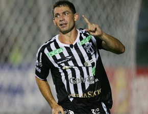 Ceará 4 x 1 Sport – Vovô lava a alma e se aproxima do G4