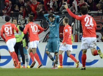 ALEMÃO: Stuttgart vence Freiburg fora de casa