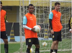 Paulistão: Atacante do São Bernardo acredita que o time fará uma boa competição