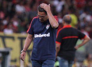 BOMBA! Fluminense anuncia demissão de Vanderlei Luxemburgo