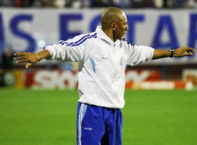 Série B: Treinador do Avaí faz as contas para conquistar o acesso