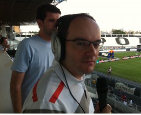 Rádio FI transmite jogo do Brasil e decisão nas Série A e B do Brasileiro