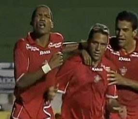 SÉRIE B: Palmeiras perde, adia o título e esquenta a briga pelo acesso 4 0002048128651 img