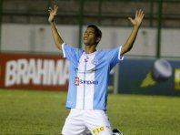 Pikachu vira novo carrasco do Palmeiras e Papão respira na Série B