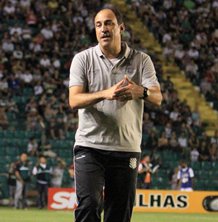 Vinícius Eutrópio comemora vitória e elogia postura do Figueirense