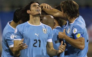 Repescagem: Uruguai goleia Jordânia e fica muito perto da Copa
