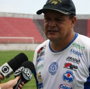 Após acesso na Série A3, Edson Vieira analisa propostas para 2014