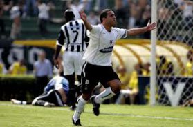 Corinthians consulta Juventus e sugere troca entre Pato e Tévez