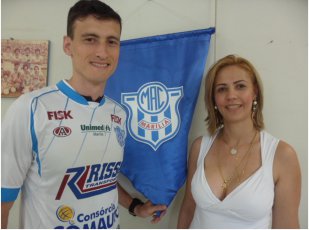 Paulista A2: Marília apresenta ex-zagueiro do Palmeiras