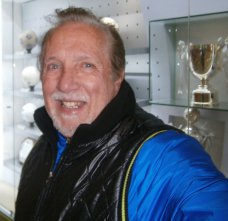 Bicampeão, Luís Flávio Buongermino renova por mais um ano no exterior