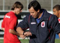 Série B: Apesar da situação difícil, Paraná ainda acredita no acesso