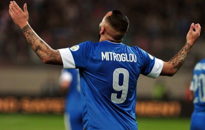 ELIMINATÓRIAS: Grécia faz 3 a 1 na Romênia em casa e leva vantagem