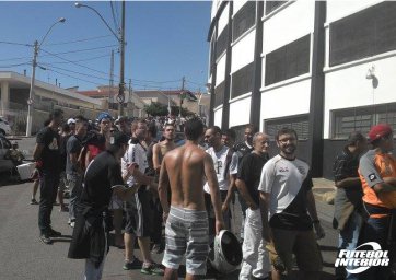 Vai acabar! Restam cerca de mil ingressos para torcida da Ponte na semifinal