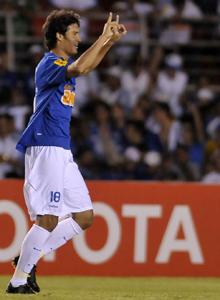 Cruzeiro libera e Vasco poderá escalar Pedro Ken no final de semana