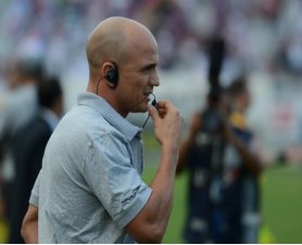 Ex-zagueiro de Bota e Santos tem nome usado em golpe de jogadores