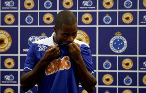 Campeão antecipado, zagueiro do Cruzeiro prefere não enfrentar Vasco