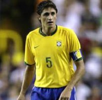 Edmilson é o novo diretor de futebol de time da Série A2