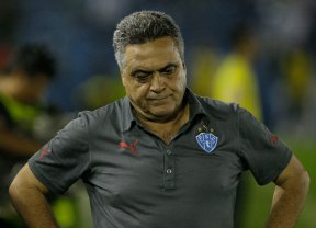 Paysandu x Bragantino - Tabu, Mangueirão lotado e corda no pescoço!