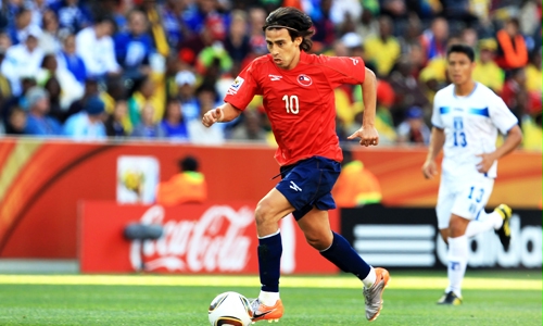 Técnico do Chile vê meia da Série B fora da forma física para ir à Copa