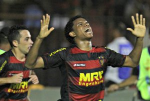 Série B: Após acesso, jogadores do Sport podem descolorir os cabelos