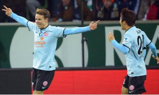 ALEMÃO: Falhas do goleiro rival ajudam Mainz a vencer fora de casa