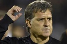 Liga dos Campeões: Martino quer vitória em Amsterdã, mas minimiza recorde