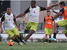 Risco de cair faz Vasco ampliar torcida contra o rival Flamengo