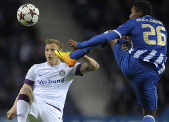 LIGA DOS CAMPEÕES: Porto tropeça, só empata em casa e se complica