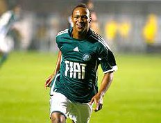 Paulistão: Botafogo tenta o empréstimo de volante do Palmeiras