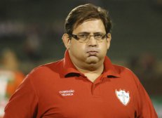 Portuguesa fecha treinos até “decisão” contra a Ponte Preta