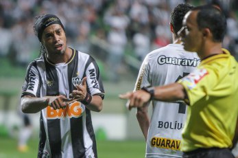 Craque do Atlético-MG volta a treinar e fica perto do Mundial