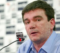 Jornalista é agredido por Andrés Sanchez após acidente na Arena Corinthians