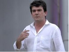 Convenceu? Candidato à presidência da CBF, Andrés Sanchez desmente agressão