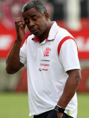 Técnico campeão brasileiro assume time da segundona carioca