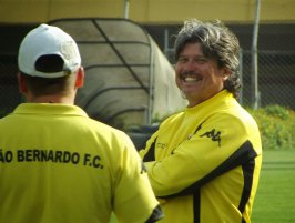 Paulistão: Presidente do São Bernardo fala sobre permanência de campeão