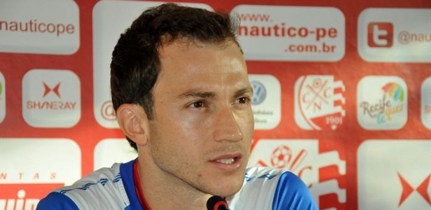 Sem receber, time do Brasileirão cogita greve na próxima rodada