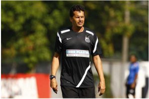 Claudinei deixa Alison como dúvida no time do Santos