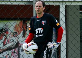 Com Ceni, São Paulo faz exames para temporada 2014