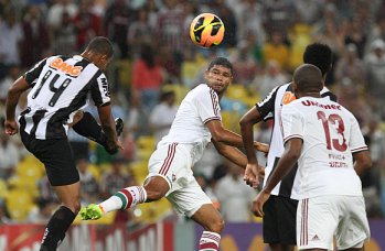 Fluminense 2 x 2 Atlético-MG – Flu se complica e rebaixa a Ponte Preta